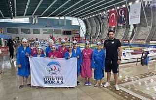 Spor AŞ yüzmede madalyaları topladı
