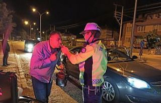 Şuhut’ta trafik ekiplerinden alkol denetimi