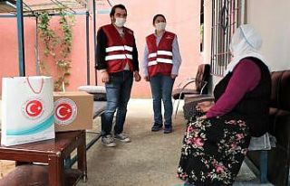 Sultanbeyli’de Vefa ekipleri kısıtlama günlerinde...