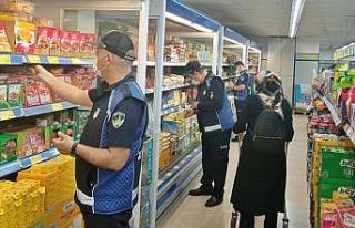 Sungurlu’da etiket ve fiyat denetimleri sürüyor