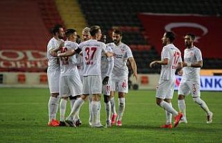 Süper Lig: Gaziantep FK: 0 - Sivasspor: 1 (İlk yarı)