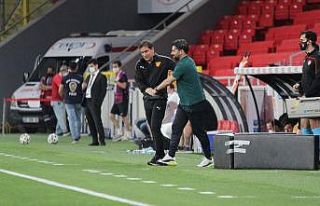 Süper Lig: Göztepe: 0 - İ.H. Konyaspor: 0 (İlk...