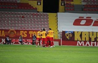Süper Lig: Kayserispor: 1 - Fenerbahçe: 0 (Maç...