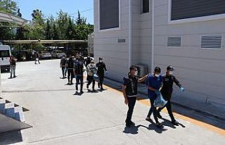 Suriye açıklarında ele geçen 1.5 ton esrarın...