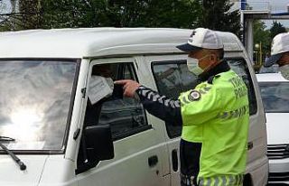 Sürücülerin izin belgeleri denetlendi