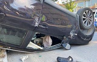 Takla atan otomobilden yara almadan çıktı