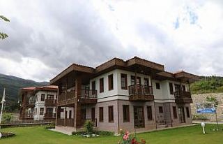 Tarih tutkunlarını geçmişe götürecek proje yakında...