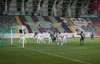 TFF 1. Lig Akhisarpor: 1 - Ümraniyespor: 1