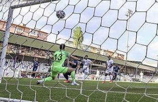 TFF 1. Lig: Ankara Keçiörengücü: 4 - Menemenspor:...