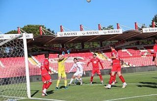 TFF 1. Lig: Balıkesirspor 0 - Altınordu: 5