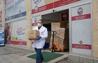 Tokat’ta 5 bin aileye gıda kolisi yardımı