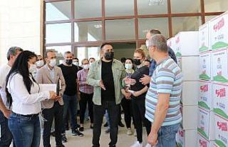 Toroslar’da ihtiyaç sahiplerine gıda kolisi desteği