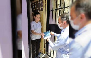 TÜGVA ve UID bayramda Dicleli çocukları sevindirdi
