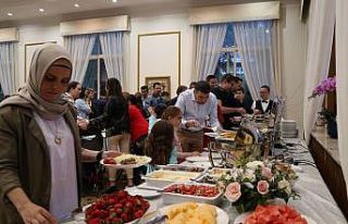 Türkiye’nin Pekin Büyükelçiliği’nde iftar...