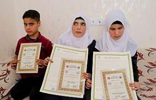 Üç görme engelli kardeşin yürekleri aydınlatan...