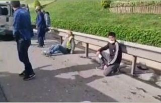 Ümraniye’de hafif ticari araç, minibüse çarptı:...