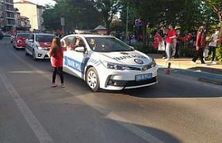 Uşaklılar 19.19’da hep birlikte İstiklal Marşı’nı...