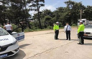 Vali Aktaş, polis kontrol noktasını denetledi