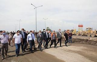 Vali Sarıibrahim selden zarar gören bölgelerde...