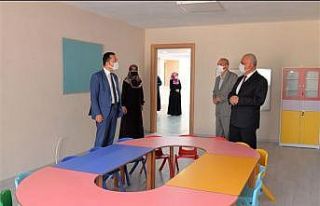 Vali Şentürk, Kur’an kursu binasında incelemelerde...
