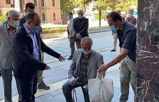 Validen gönüllere dokunan hareket, hepsini satın...