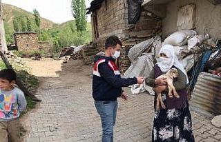 Vefa Sosyal Destek Grupları vatandaşların maaşlarını...