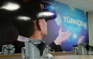 Yabancı öğrenciler Türkçeyi sanal gerçeklikle...