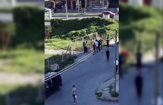 Yabancı uyruklarının kavgasında tekme ve yumruklar...