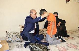 Yalçınkaya ile yetimlerin bayram sevinci