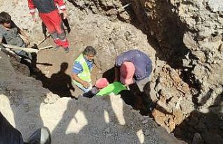 Yarıya kadar toprağa gömüldü son anda ölmeden...