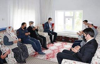 Yeşilhisar’da şehit ailelerine ’Anneler Günü’...
