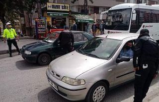 Yozgat’ta tam kapanmada kurallara uymayan 301 kişiye...