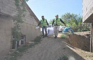 Yüksekova İlim Yayma Cemiyeti şubesinden 300 aileye...