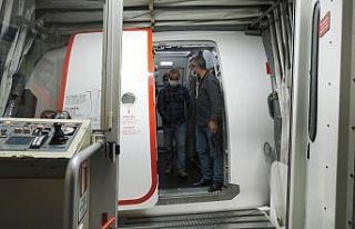 14 saat süren Türkiye’nin 5’inci çift kol naklinde...