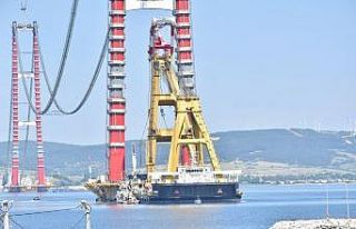 1915 Çanakkale Köprüsü’nün ilk tabliye bloğu...