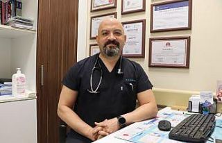 2 binden fazla kişiye sigarayı bıraktıran doktor:...
