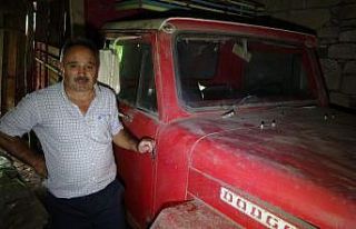 42 yıl önce garaja konulan kamyonet bir kere bile...