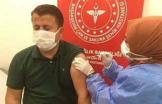 45 yaş ve üzeri vatandaşlar için aşılama başladı