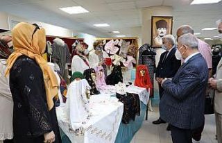 60 usta öğretici 700 farklı eseri görücüye çıkardı