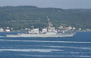 ABD savaş gemisi Çanakkale Boğazı’ndan geçti