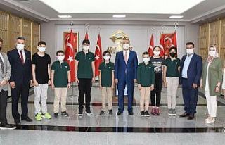 Adıyaman Doğa Koleji’nin yedi öğrencisi dünya...