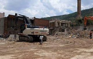 Afyonkarahisar Belediyesi’nden kontrolsüz ve güvenliksiz...