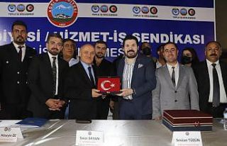 Ağrı belediye işçilerinin maaşına zam yapıldı