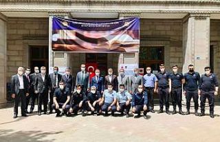 Ağrı’da hükümlü ve tutuklular için kitap bağışı...