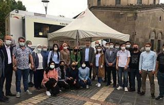 AK Parti Kayseri İl Teşkilatından Kızılay’a...