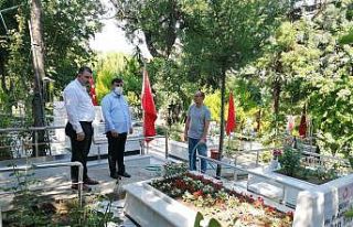 AK Partili Bekle’den Babalar Günü’nde anlamlı...