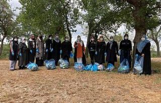 Ak Partili kadınlardan çevre temizliği