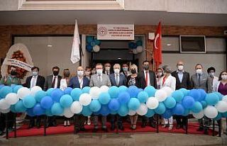 Akademisyenlerin hizmet verdiği ilk aile sağlığı...