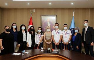 Akdeniz Üniversitesi Paramedik öğrencileri II.Medic...
