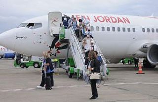 Akın akın gelmeye başladılar